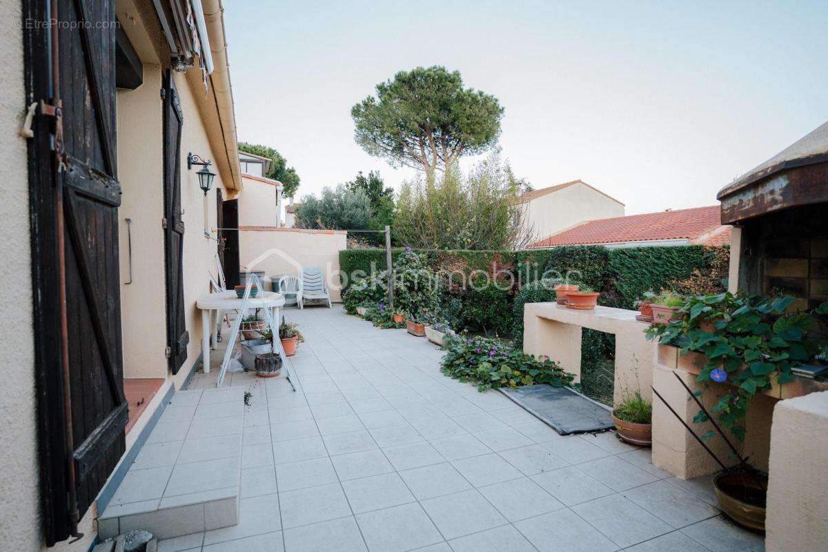 Maison à BAGES