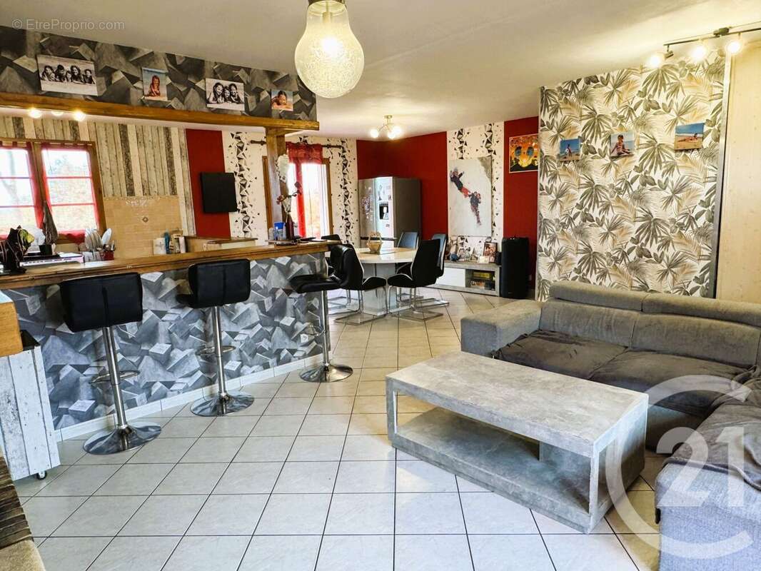 Maison à MESVES-SUR-LOIRE