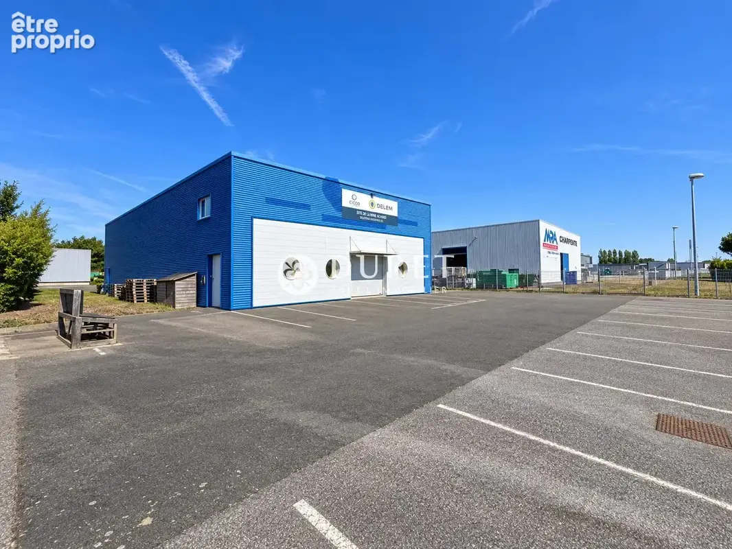 Commerce 818 m² à vendre à Le Girouard (85150) - photo 2
