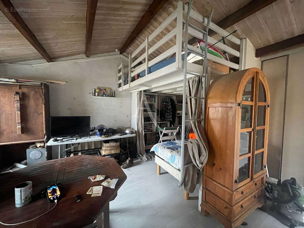 Maison à SAINT-HILAIRE-LA-FORET