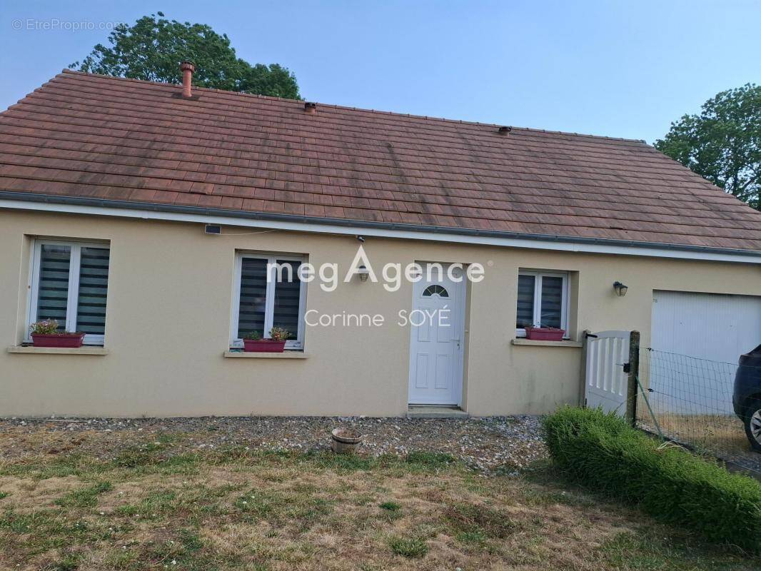 Maison à AUNOU-SUR-ORNE