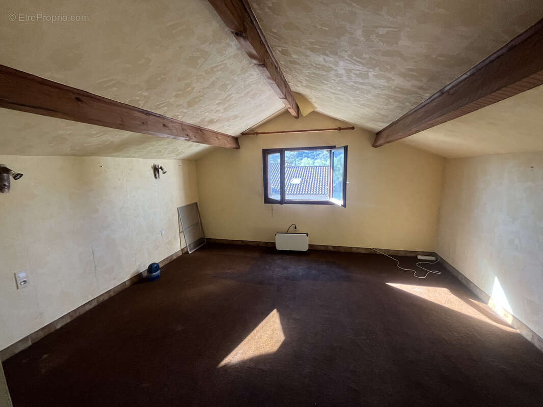 Maison à LE POUJOL-SUR-ORB