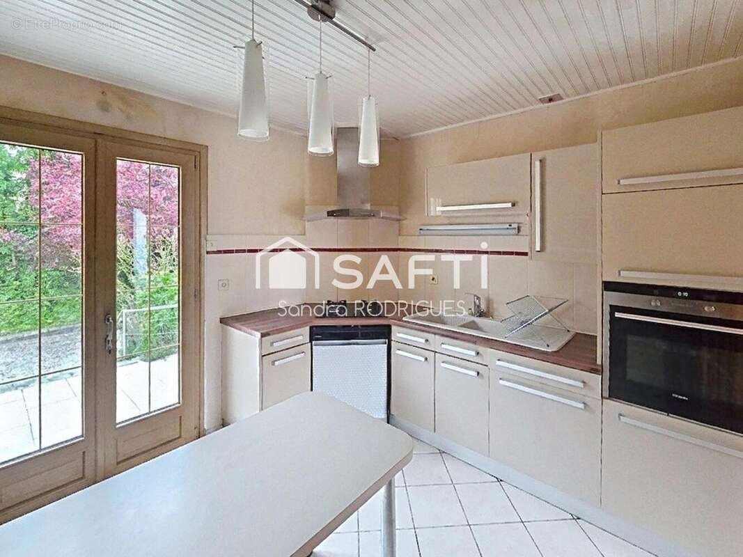 Photo 2 - Maison à MONT-D'ORIGNY