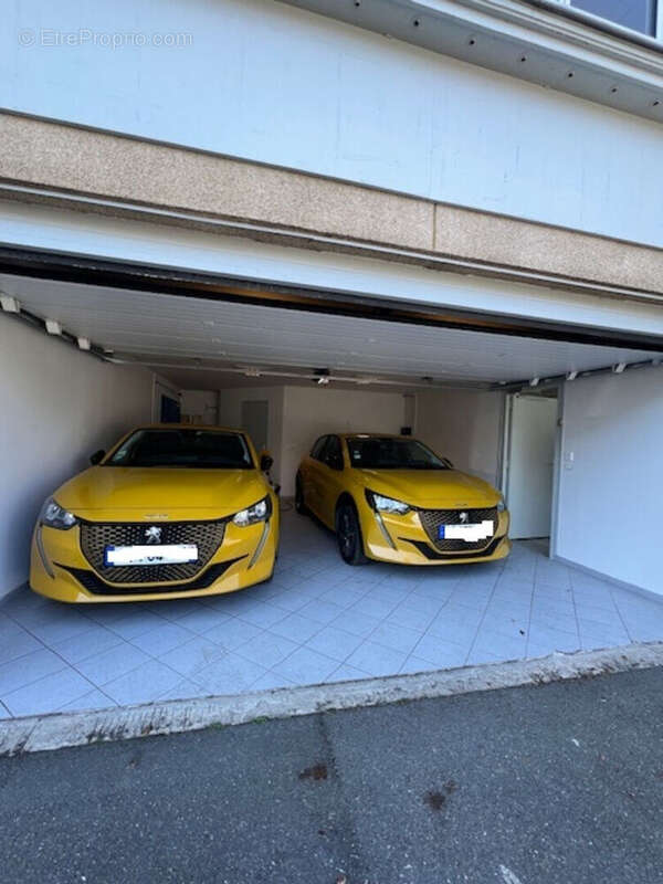 Commerce à SAINT-GERMAIN-EN-LAYE