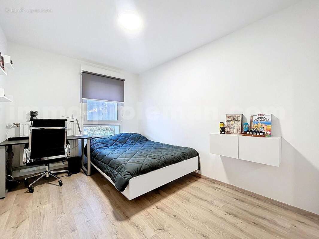 Appartement_T3_Annemasse_Genève_Ceva_tramway_Suisse_investissement_hyper_centre_Séjour_cuisine_terrasse_jardin_chambre_1_ - Appartement à ANNEMASSE