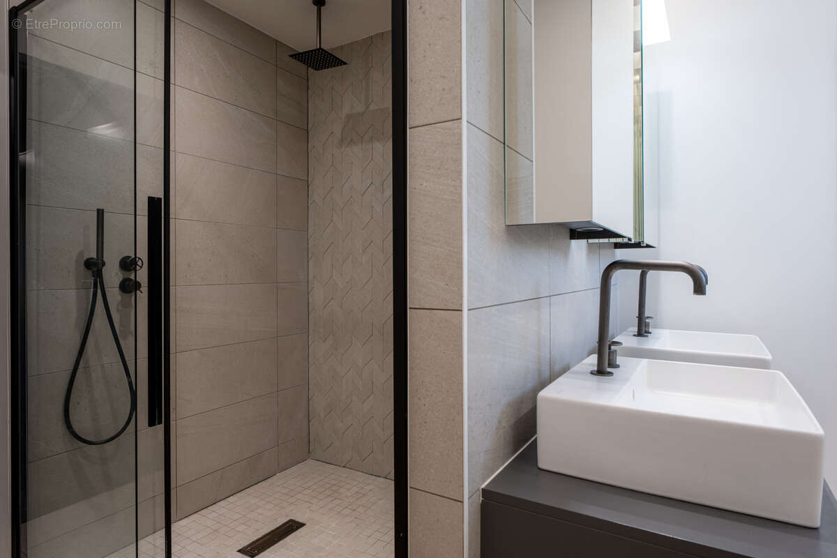 Appartement à FERNEY-VOLTAIRE