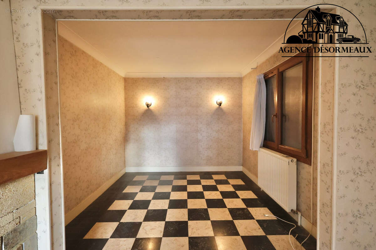 Maison à EZY-SUR-EURE