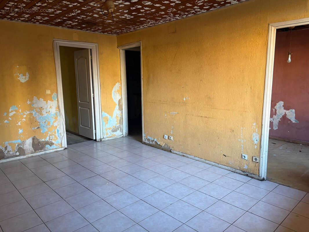 Appartement à MILLAS