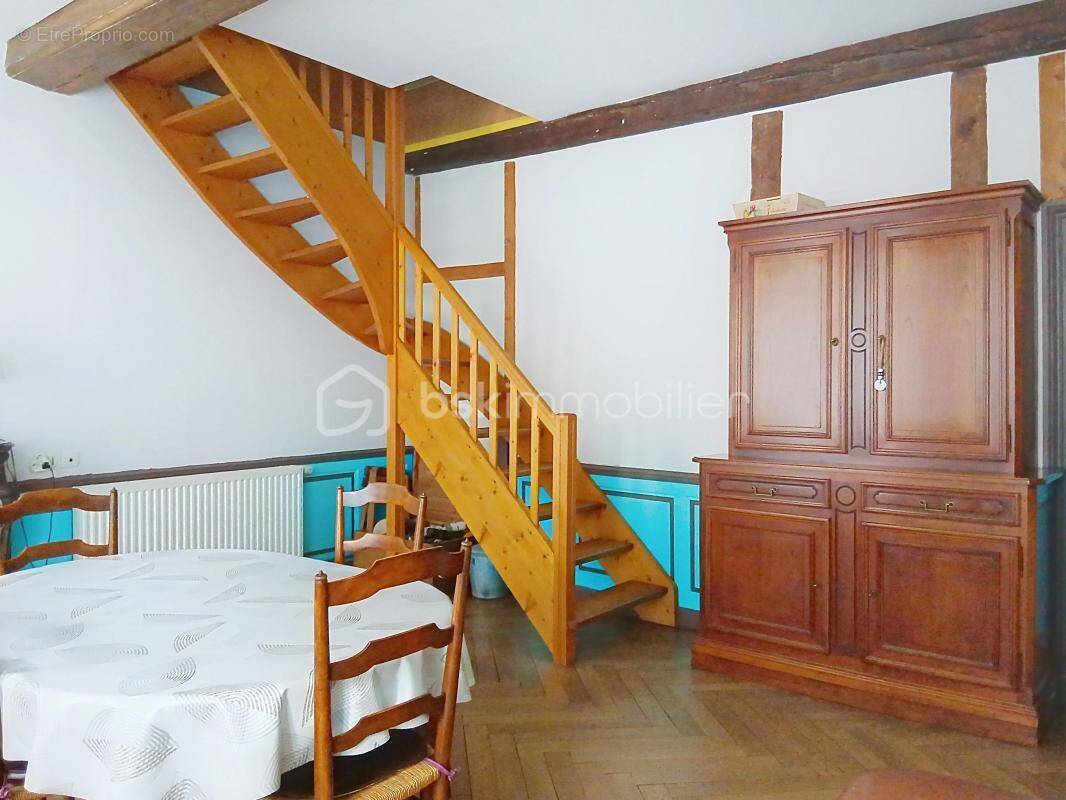Appartement à SEURRE