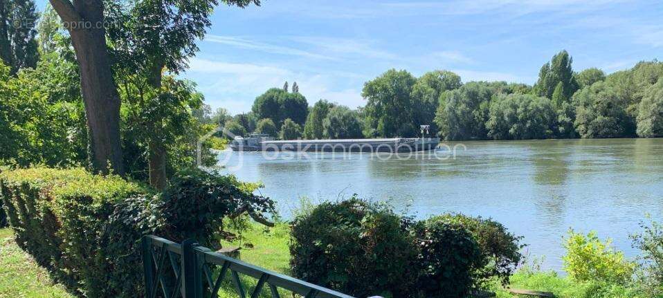 Triel sur Seine  Vue imprenable sur la Seine – Grand 4 pièces avec loggia, parking et fort potentiel - photo 23