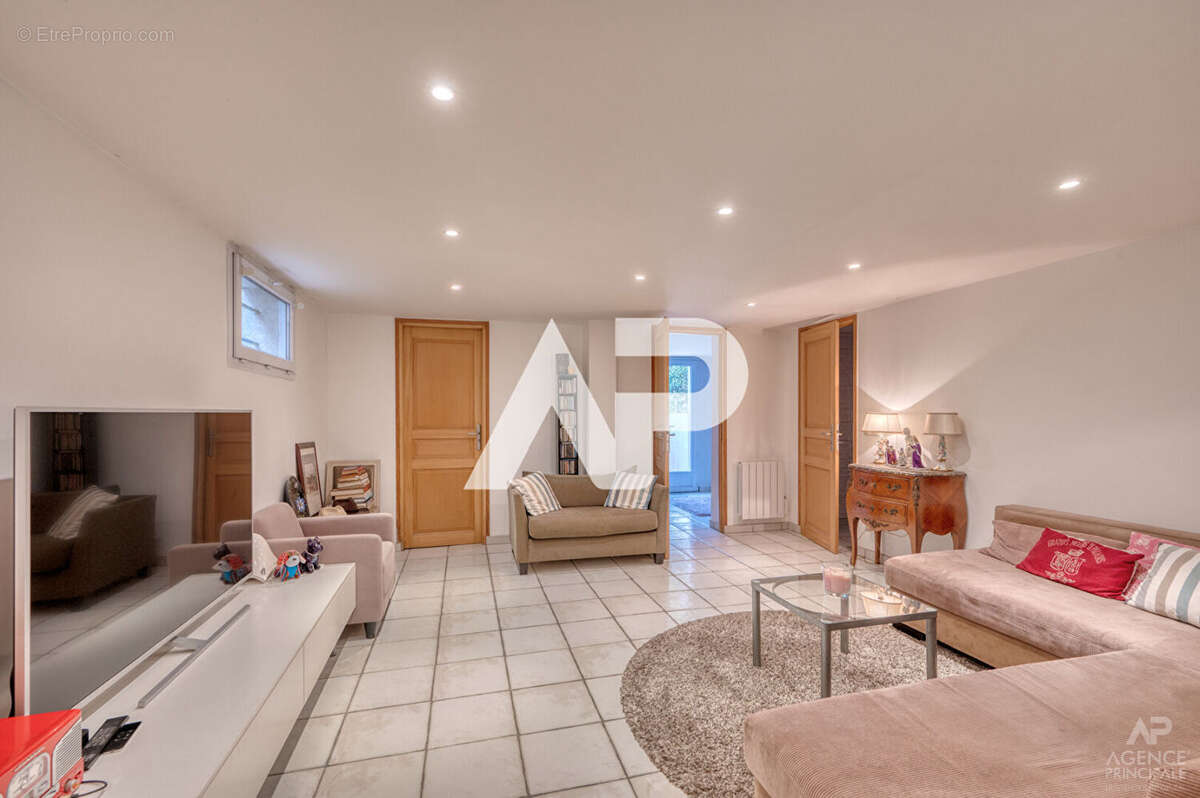 Maison à RUEIL-MALMAISON