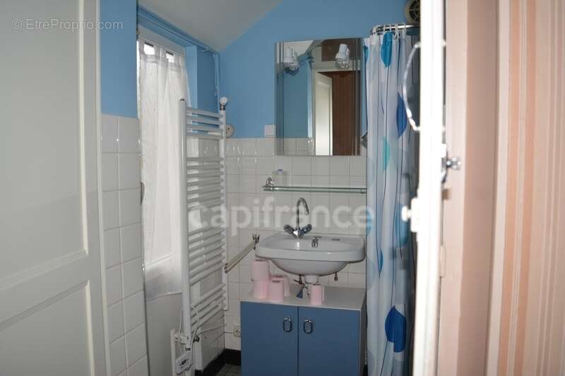 Maison à SANCERGUES