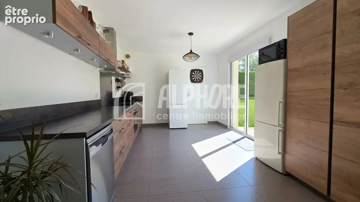 Charmante maison 5 pièces à vendre à Saint André des Eaux - Calme et Confort - photo 3