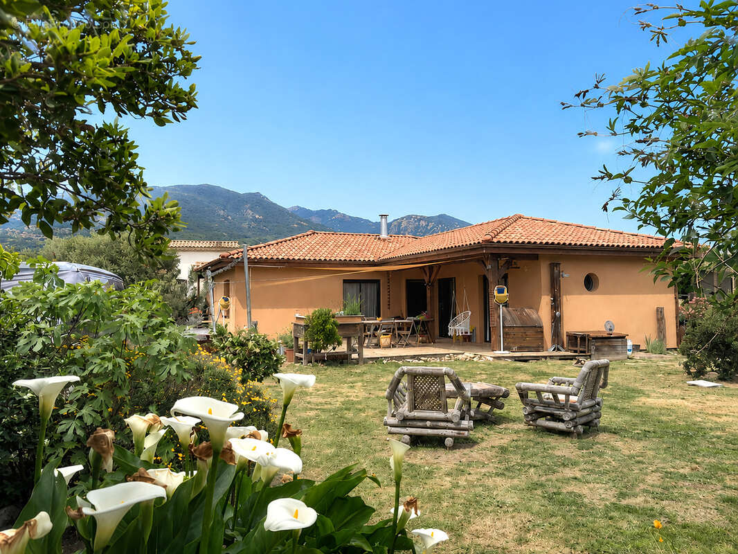 Maison à SOTTA