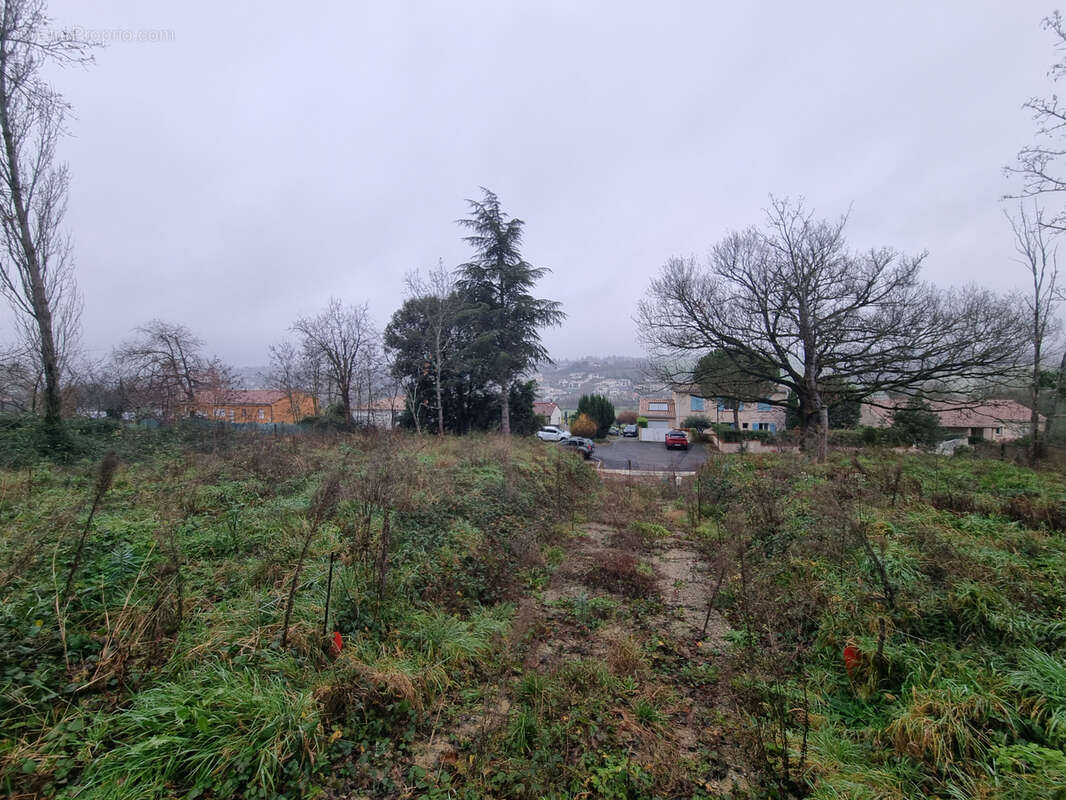 Terrain à AUREVILLE