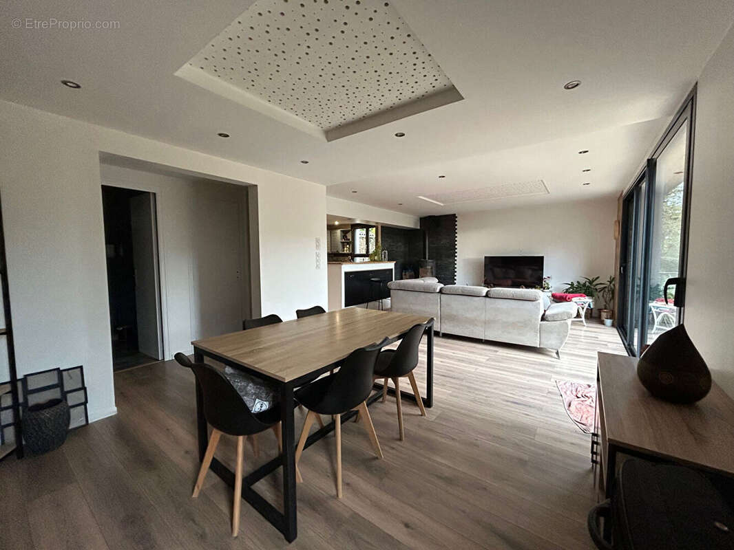 Maison à ERGUE-GABERIC