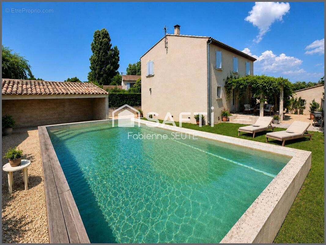 Photo 1 - Maison à L'ISLE-SUR-LA-SORGUE