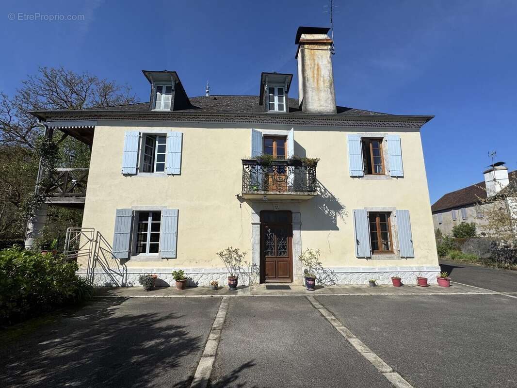 Maison à NAVARRENX
