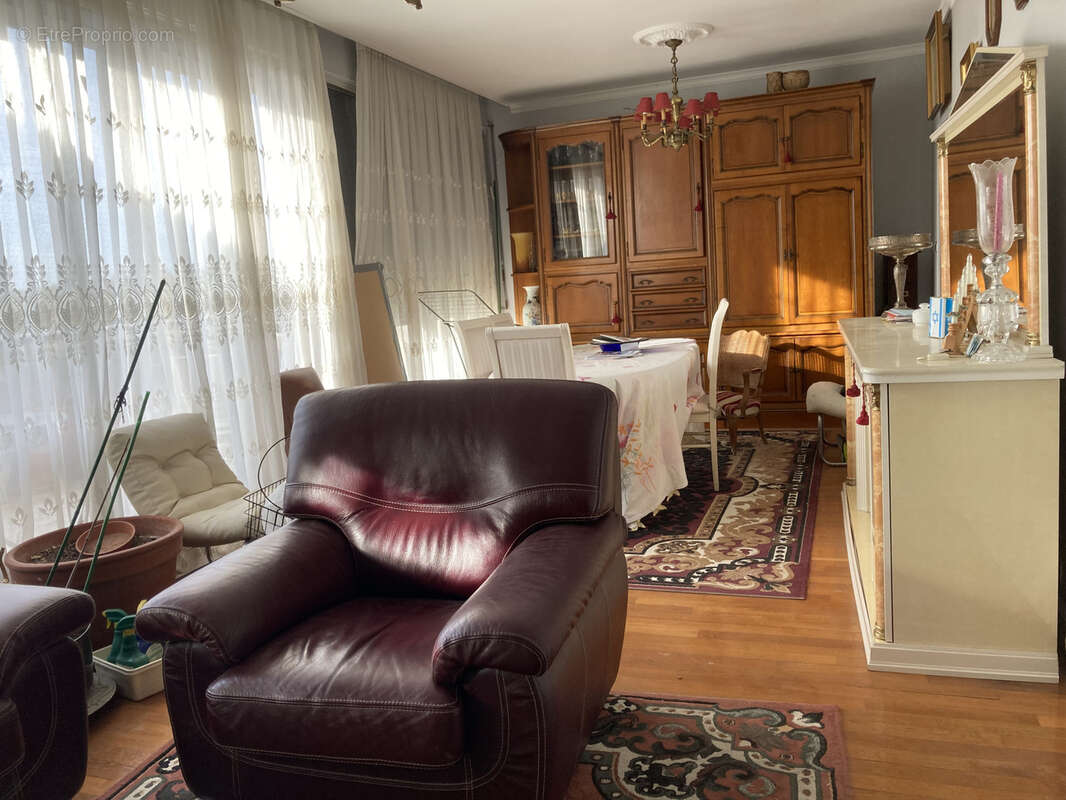 Appartement à SARCELLES