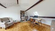 Appartement à DAMPIERRE-EN-YVELINES