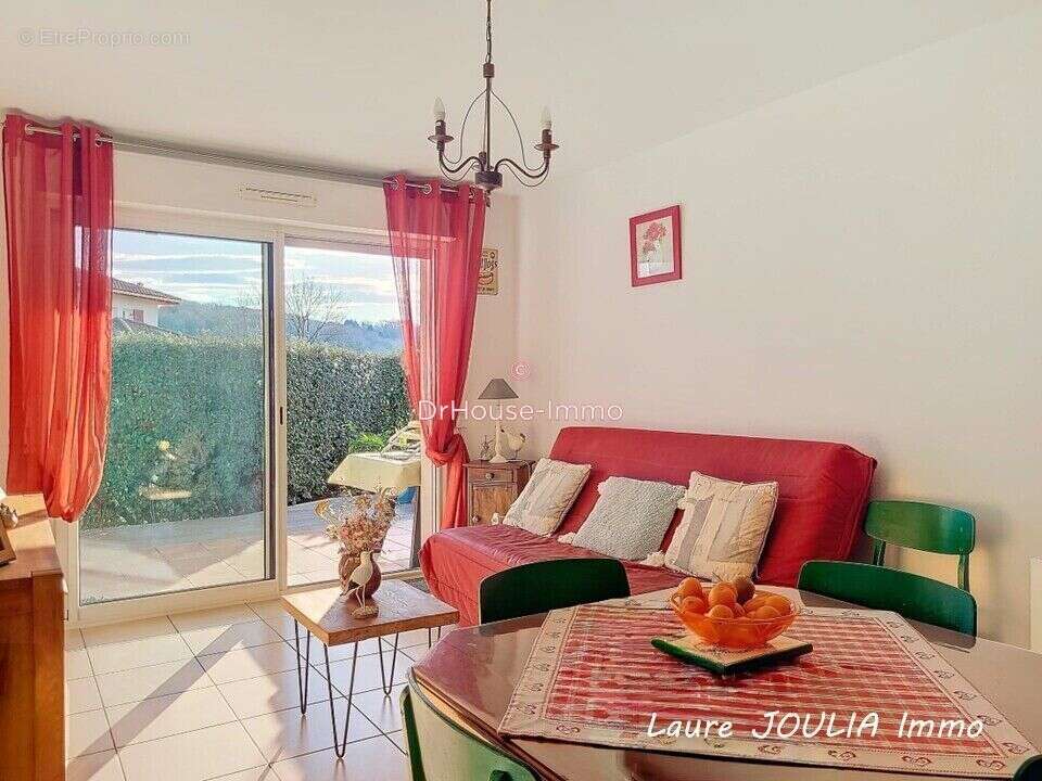Appartement à URRUGNE