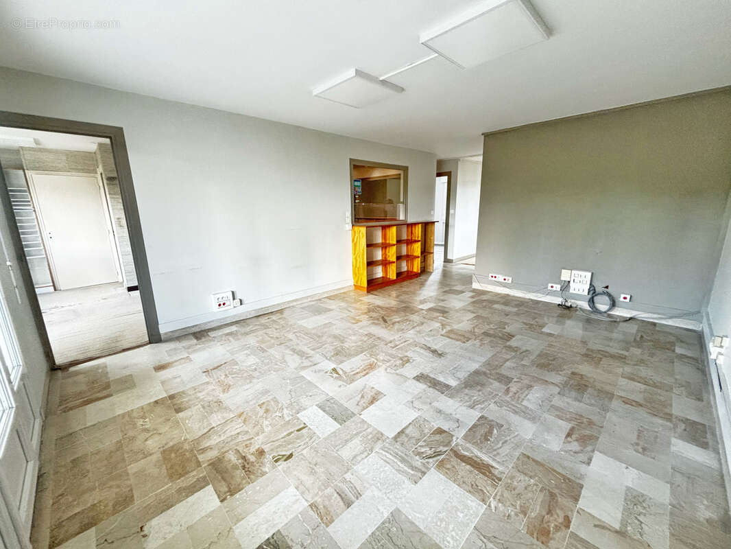 Appartement à LA VERPILLIERE