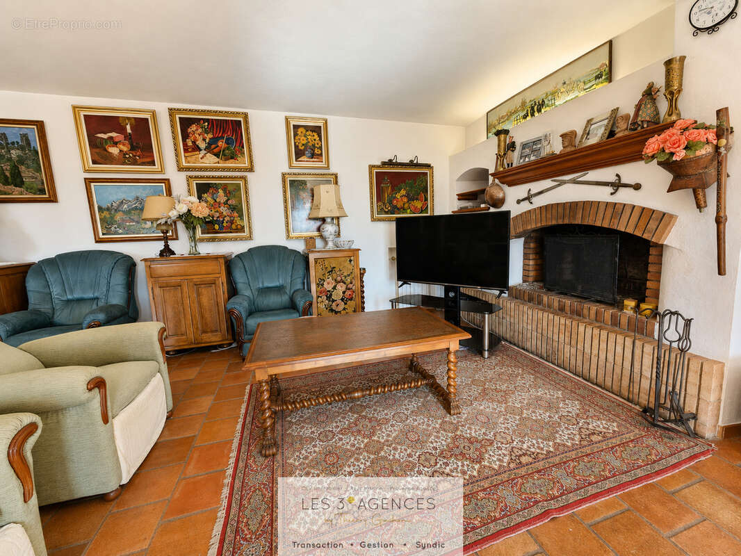 Maison à GRIMAUD