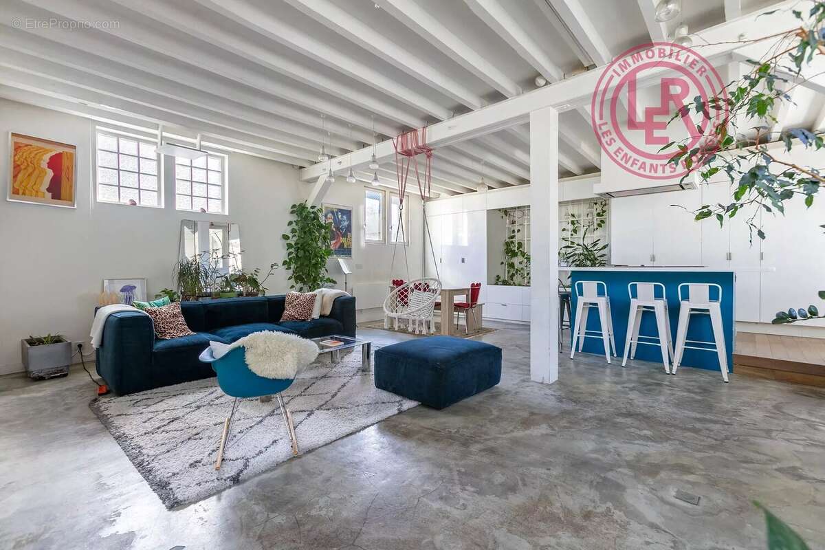 Appartement à PARIS-18E