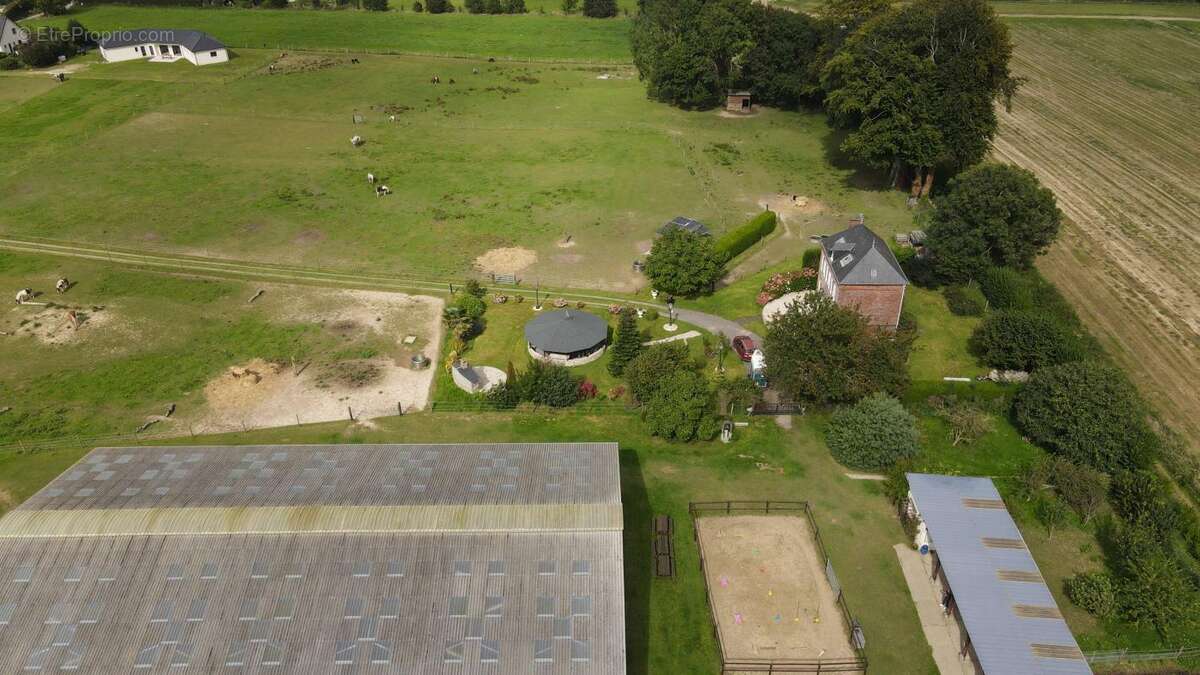 Terrain à BLOSSEVILLE