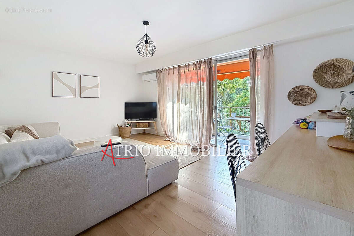 Appartement 62 m² à Cagnes-Sur-Mer  - photo 2