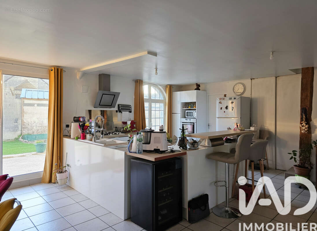 Maison 130 m² à Saint-Glen  - photo 6