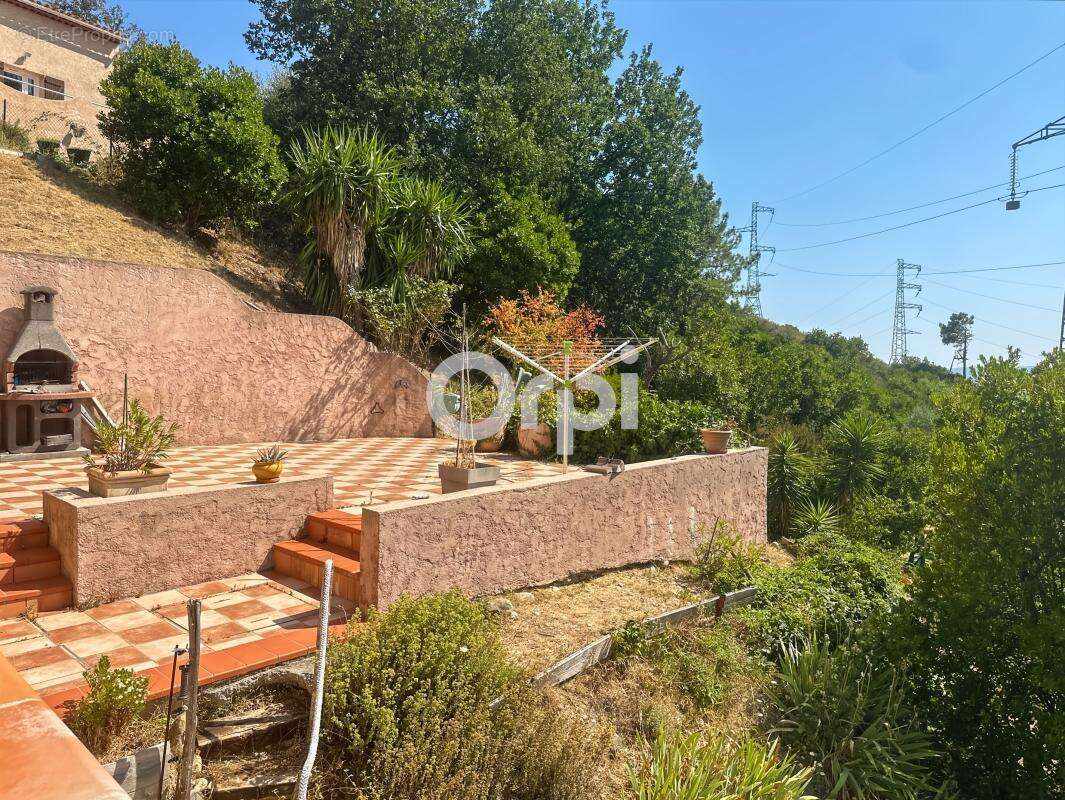 St Martin du Var, belle villa individuelle 4/5 pièces - photo 7