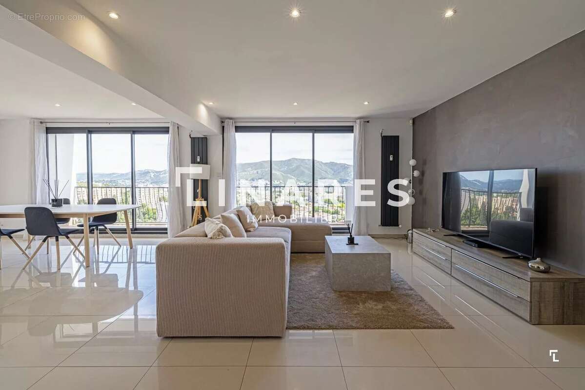 Appartement à MARSEILLE-12E