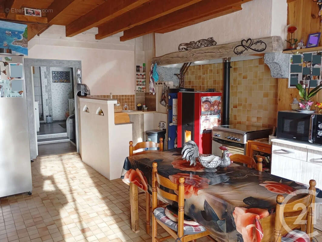 Maison à CELOUX