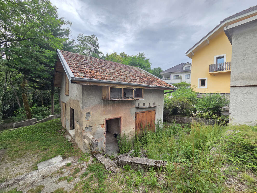 Appartement à AIX-LES-BAINS