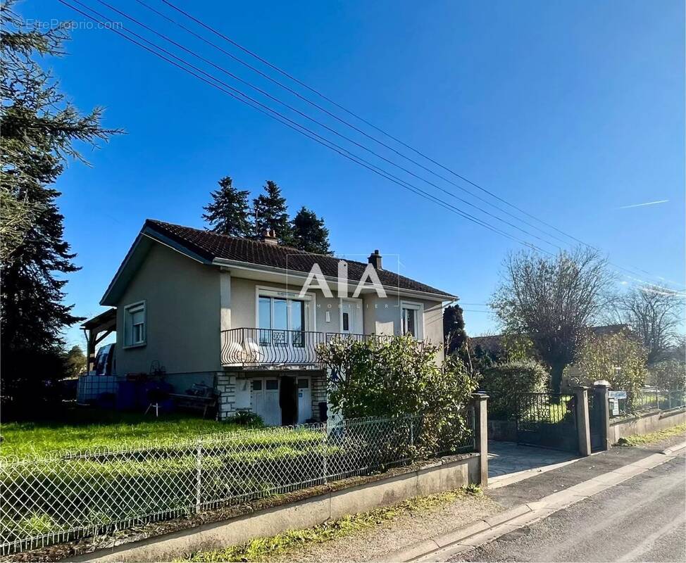 Maison à MAINE-DE-BOIXE