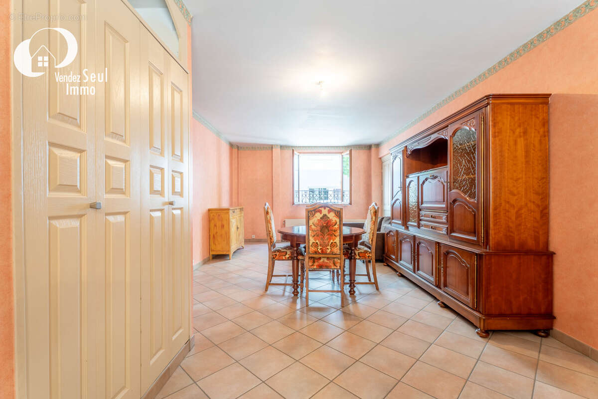 Appartement à GIVORS