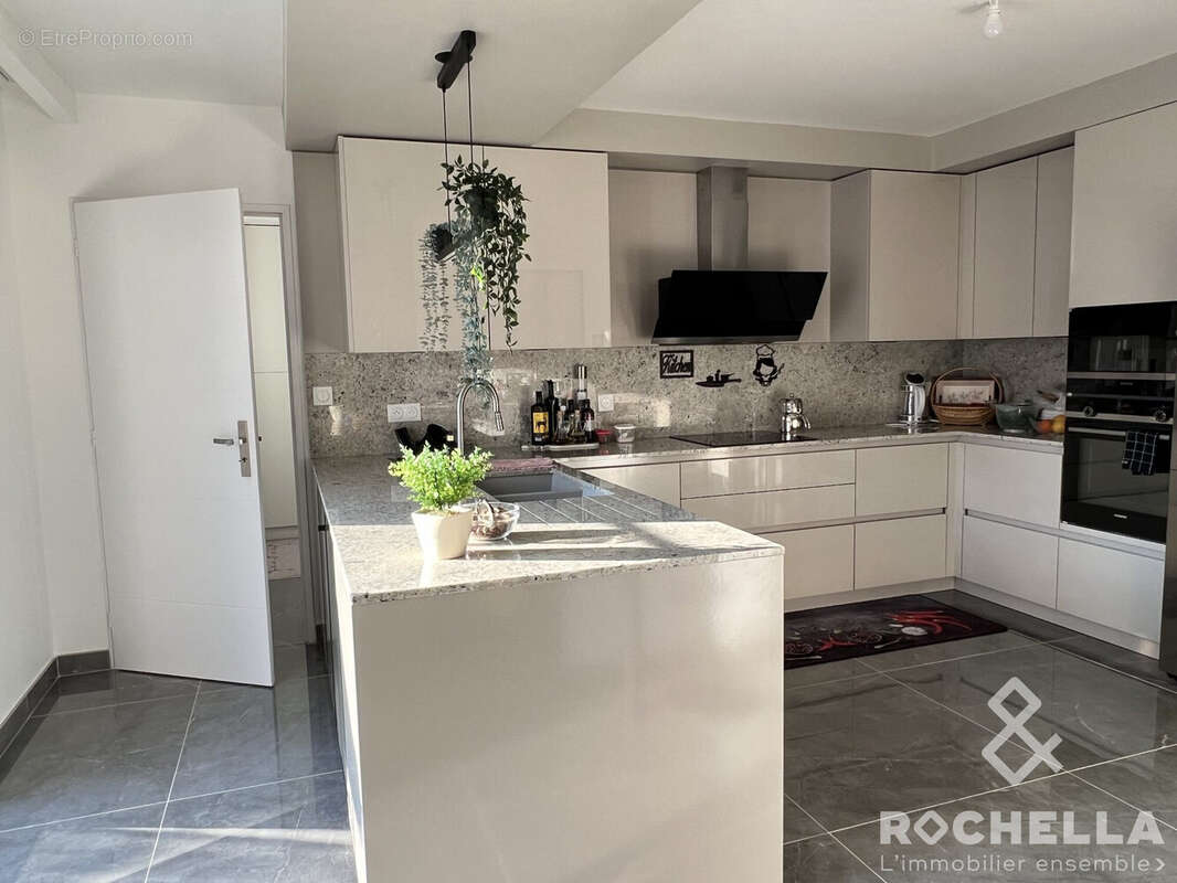 Maison à DOMPIERRE-SUR-MER