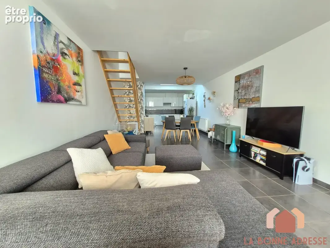 Maison 4 pièces 95 m² à vendre à Tourcoing (59200) - photo 2