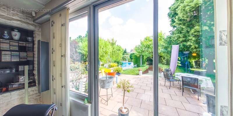 Dpt Haut-Rhin (68), à vendre MULHOUSE maison d'architecte 372 m2 dans son magnifique jardin - photo 9