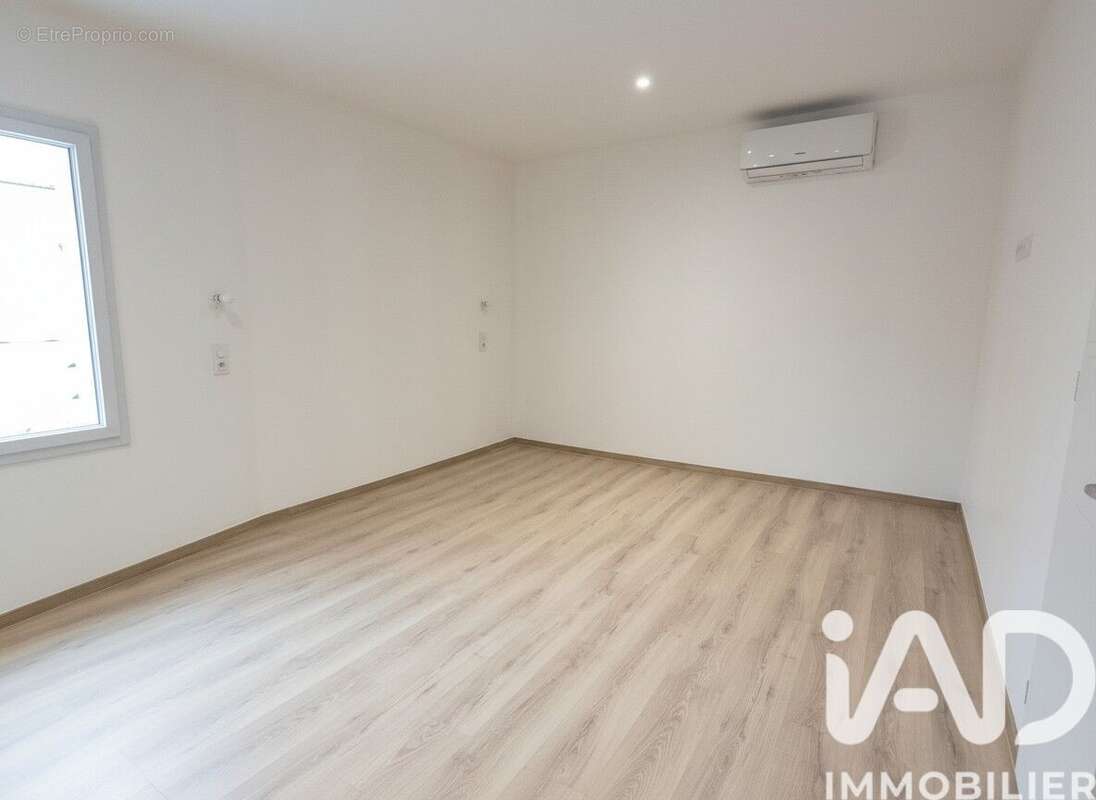 Photo 5 - Appartement à BAGNOLS-SUR-CEZE