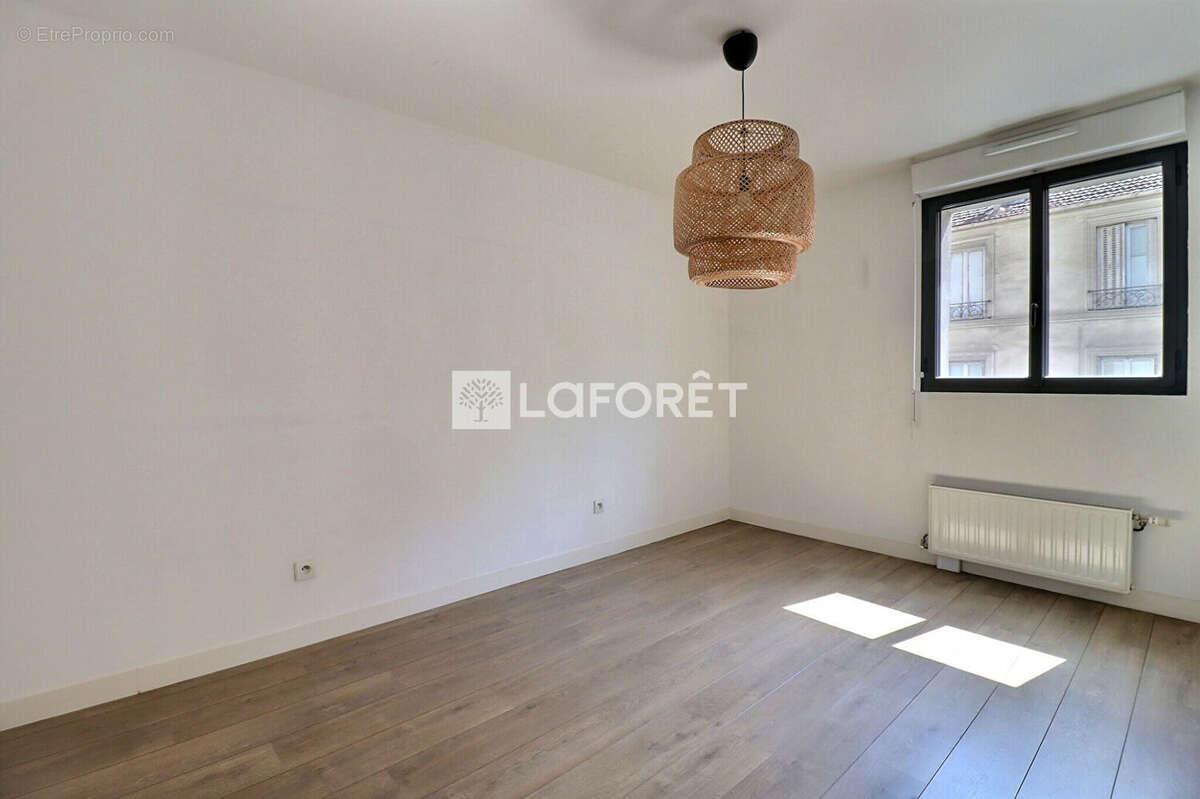 Appartement à SAINT-OUEN