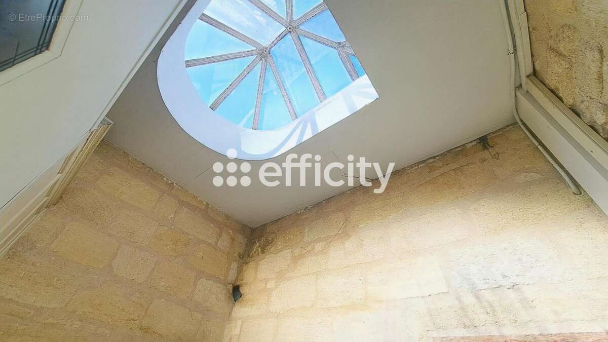 Appartement rénové - photo 12