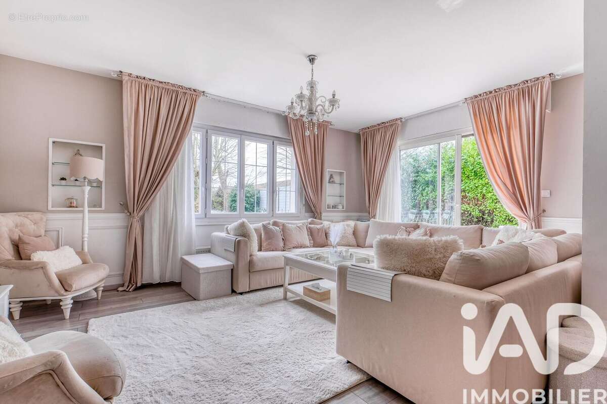 Photo 3 - Maison à MONTFERMEIL