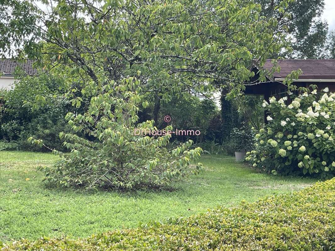 Maison à BOISMORAND