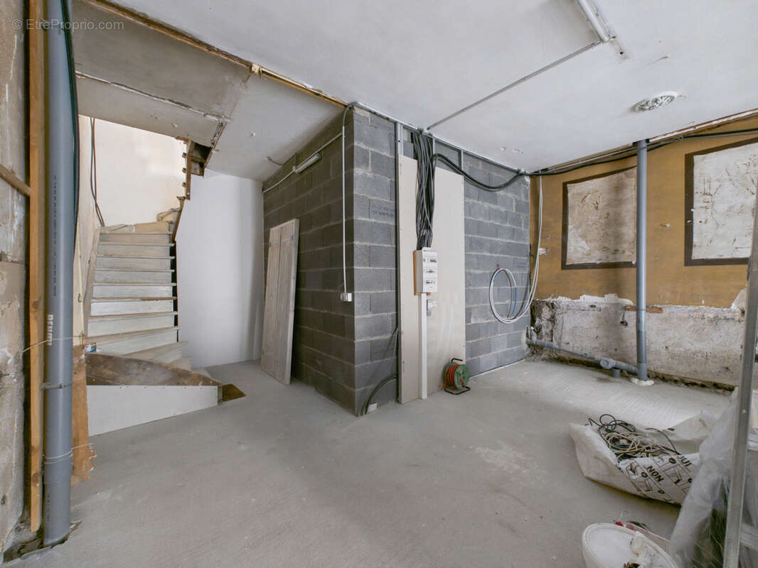 Maison à CRAPONNE-SUR-ARZON