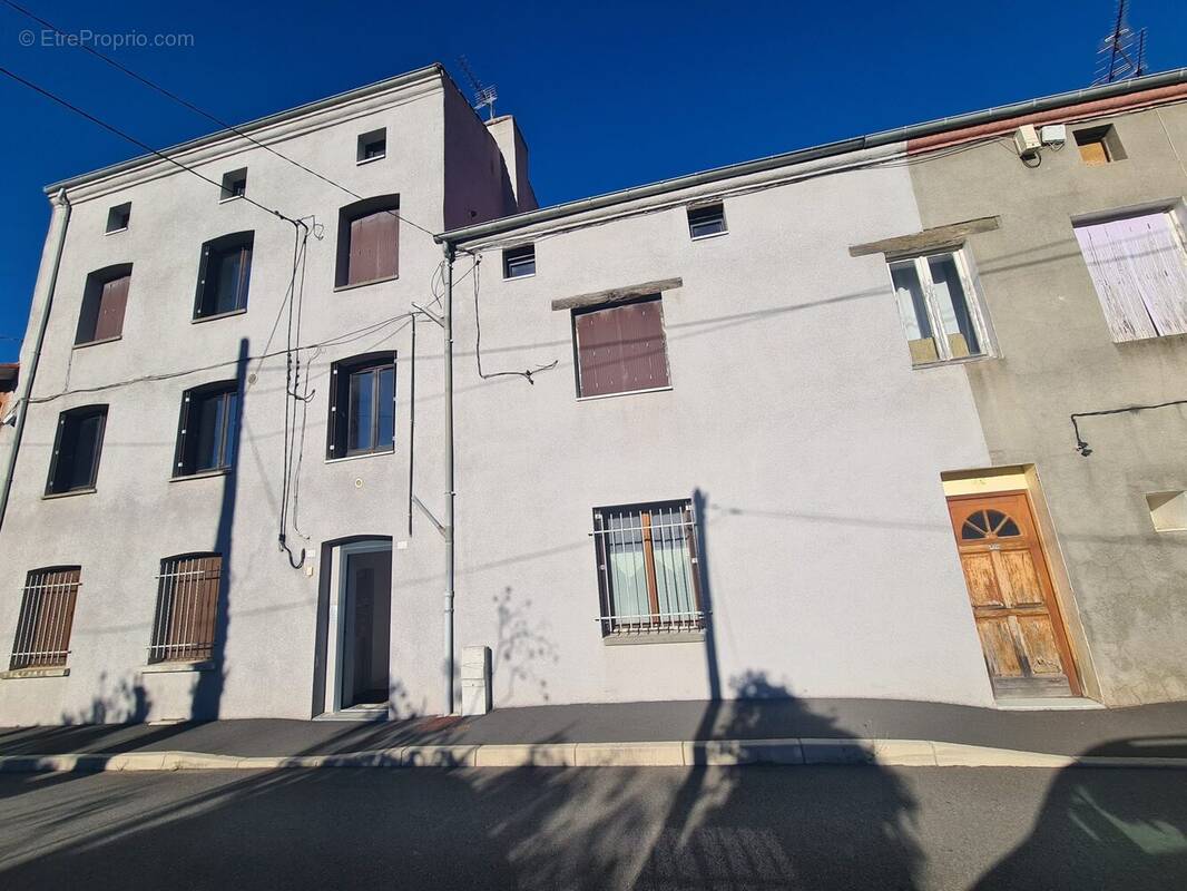 Appartement à SAINT-ETIENNE