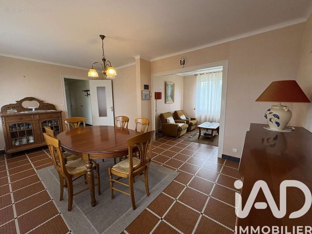 Photo 3 - Maison à CHAUVE