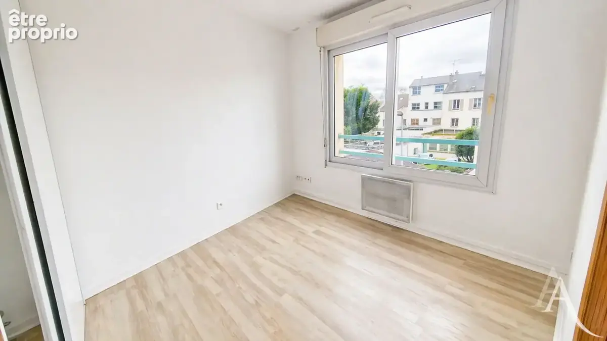 Appartement T2 - 32m² dans le Centre Ville de Mantes La Jolie avec parking et cave - photo 5