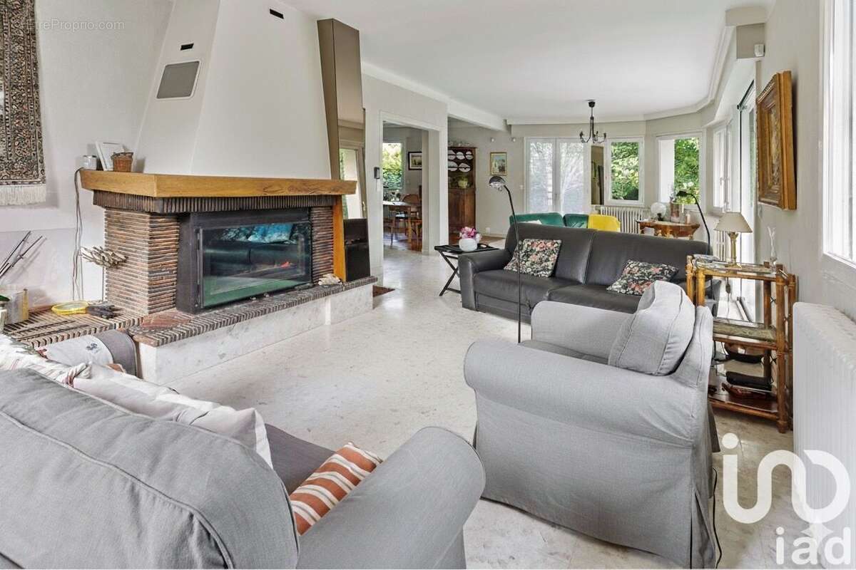 Photo 6 - Maison à SAINT-ETIENNE-DE-MONTLUC